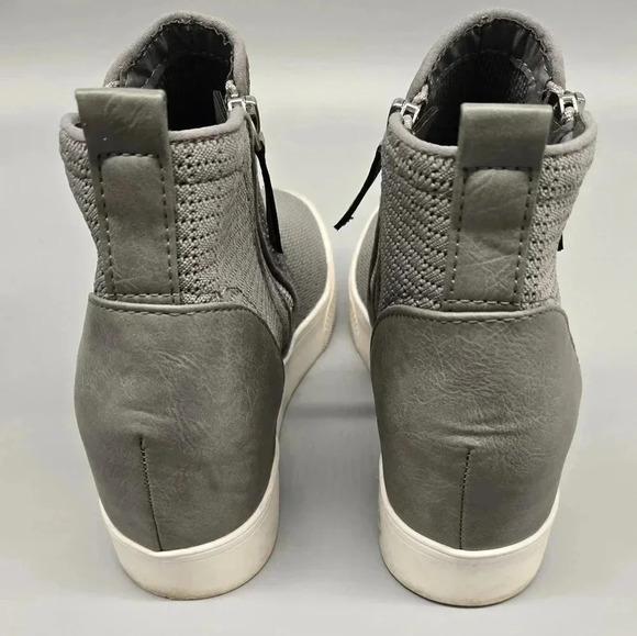 Steve Madden loxley Wedge gray snecker size 9 - Picture 9 of 10